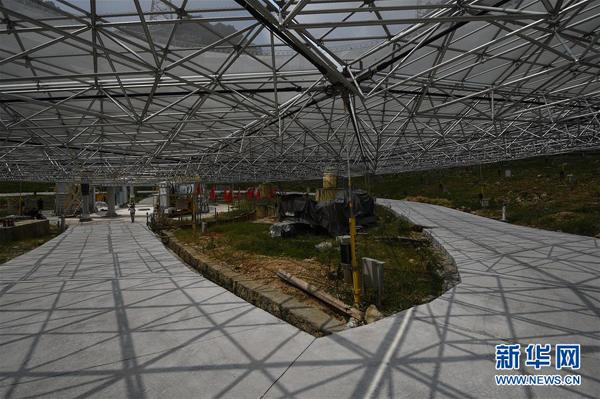 中國(guó)造世界最大球面射電望遠(yuǎn)鏡今日啟用 口徑500米