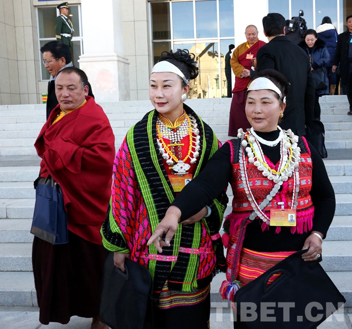 西藏第十屆人民代表大會(huì)五次會(huì)議開(kāi)幕 西藏第十屆人民代表大會(huì)五次會(huì)議開(kāi)幕